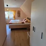 Zu-haus Гостевой дом 3*
