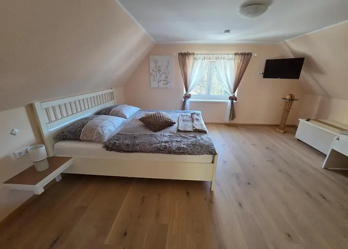 Zu-haus 3* Peterdorf