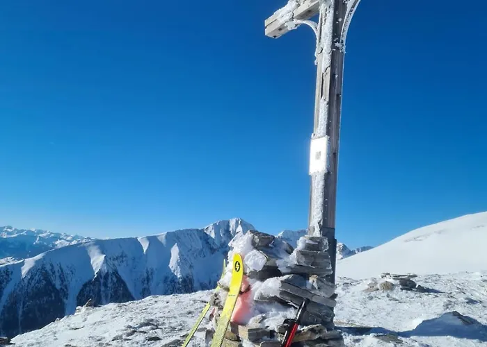 Zu-haus 招待所 3*